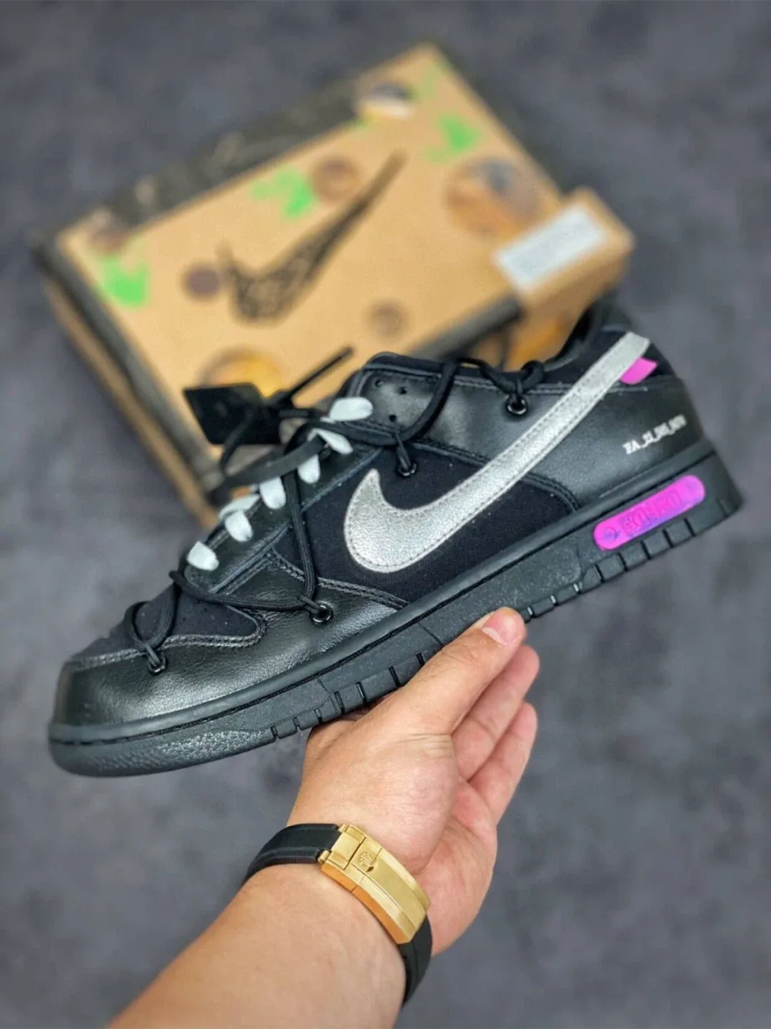 Nike Dunk Low Off-White Black image indicator(5)