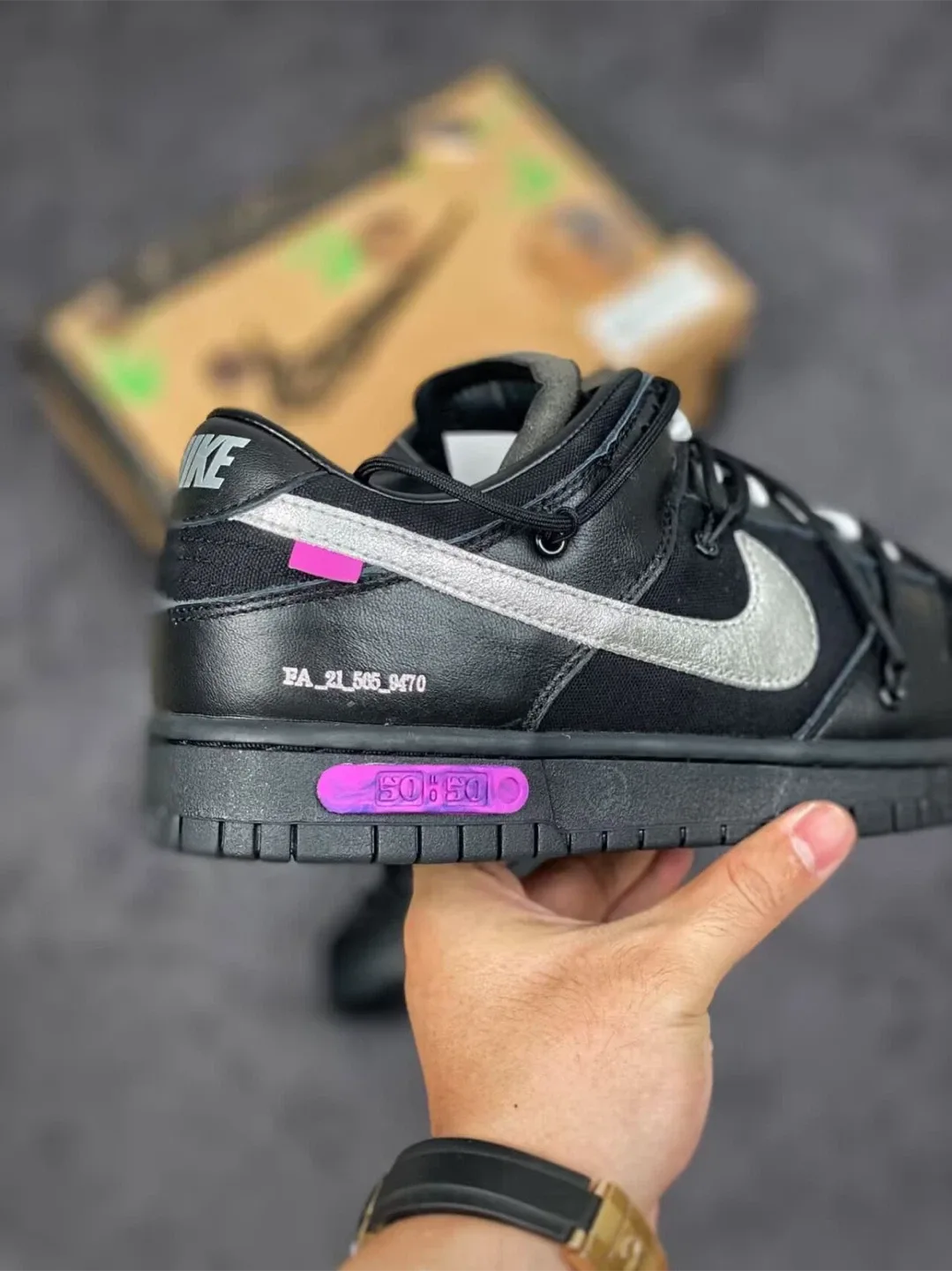 Nike Dunk Low Off-White Black image indicator(4)