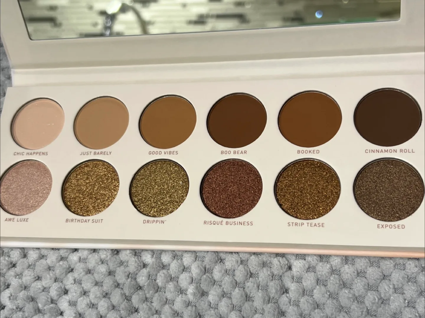 Morphe Jaclyn Hill Divine Neutrals Eyeshadow Palette thumbnail