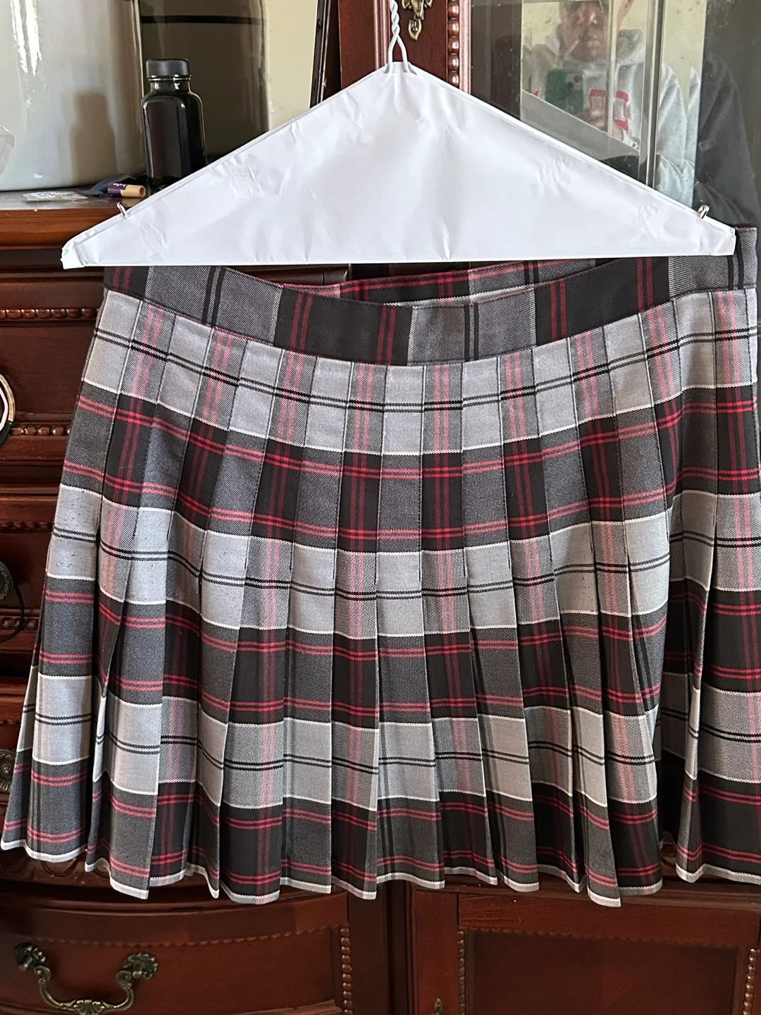 McCarthy Plaid Skirt Size 34 image indicator(3)
