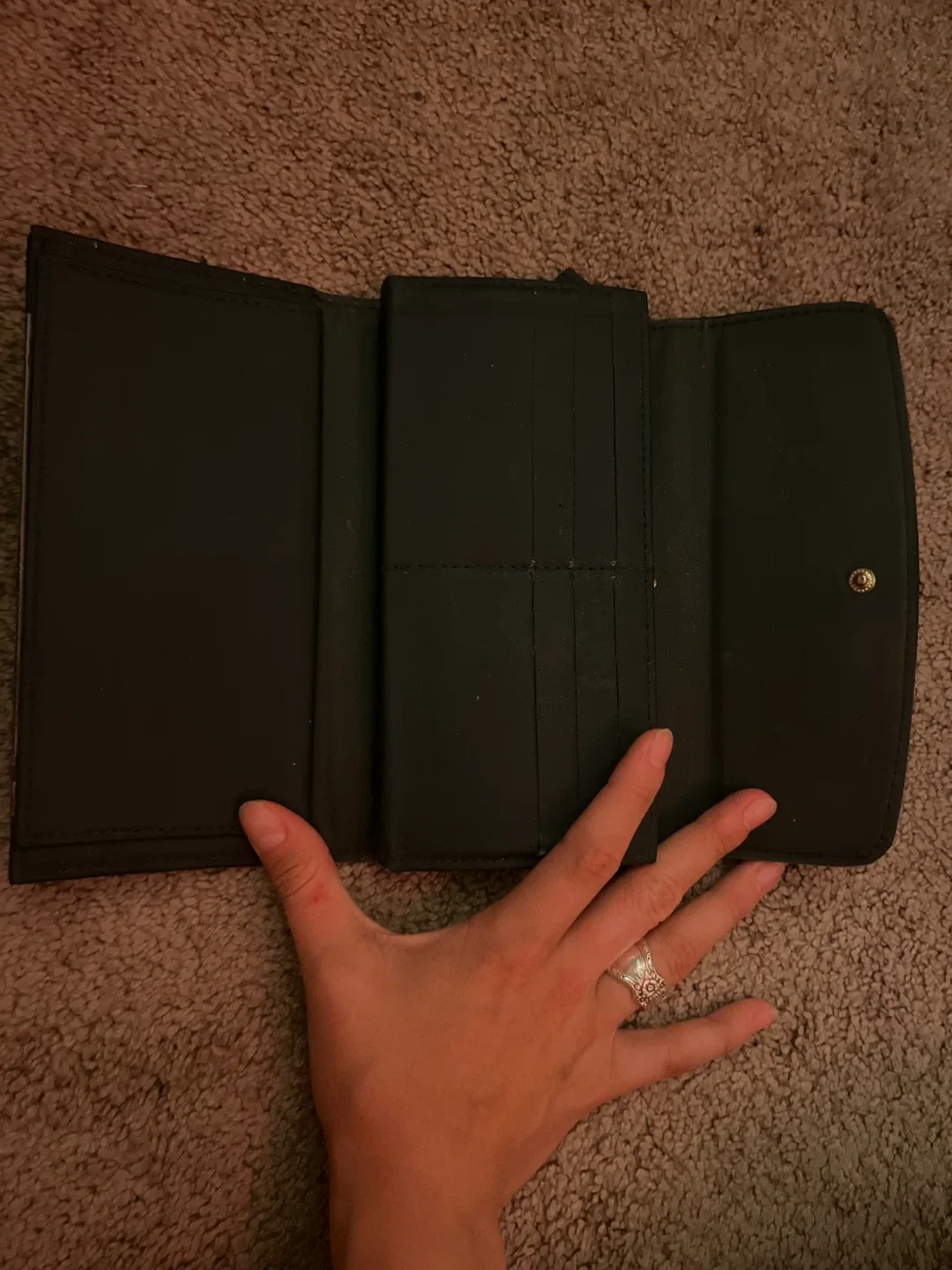 Classic Traditions Dark Green Wallet image indicator(3)