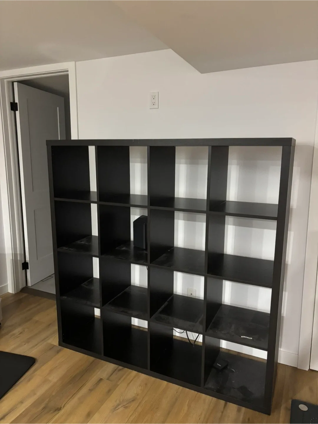 Black 4x4 Shelf Unit thumbnail