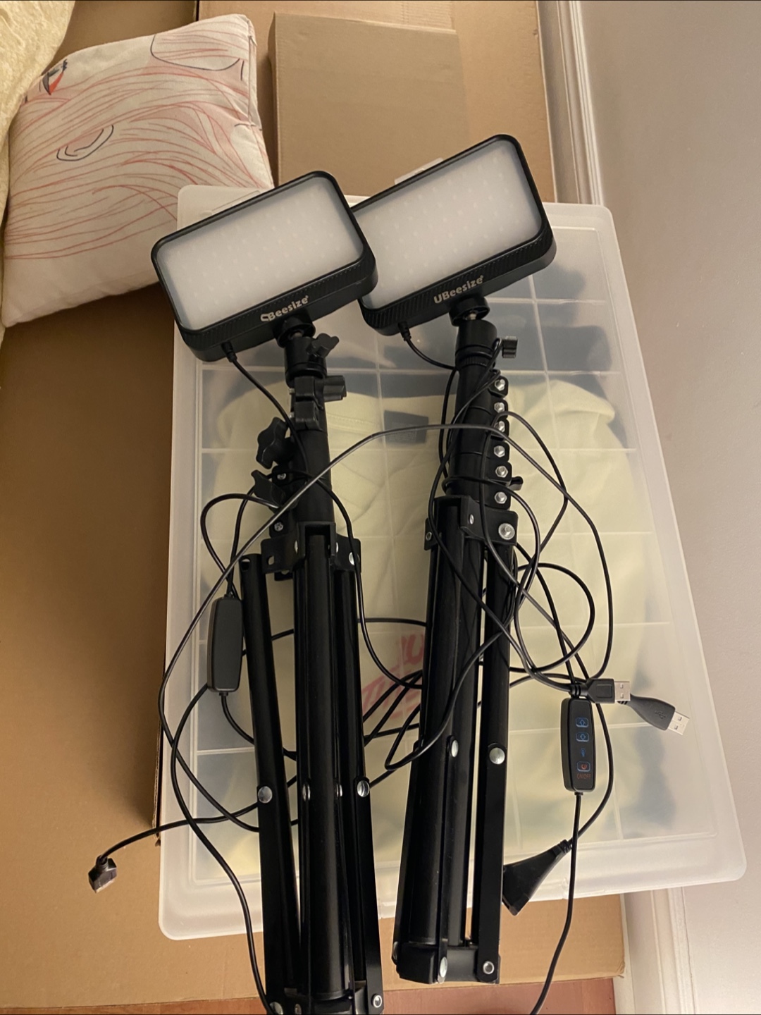 UBeesize USB Lighting Kit - 2 Pack - photo 2