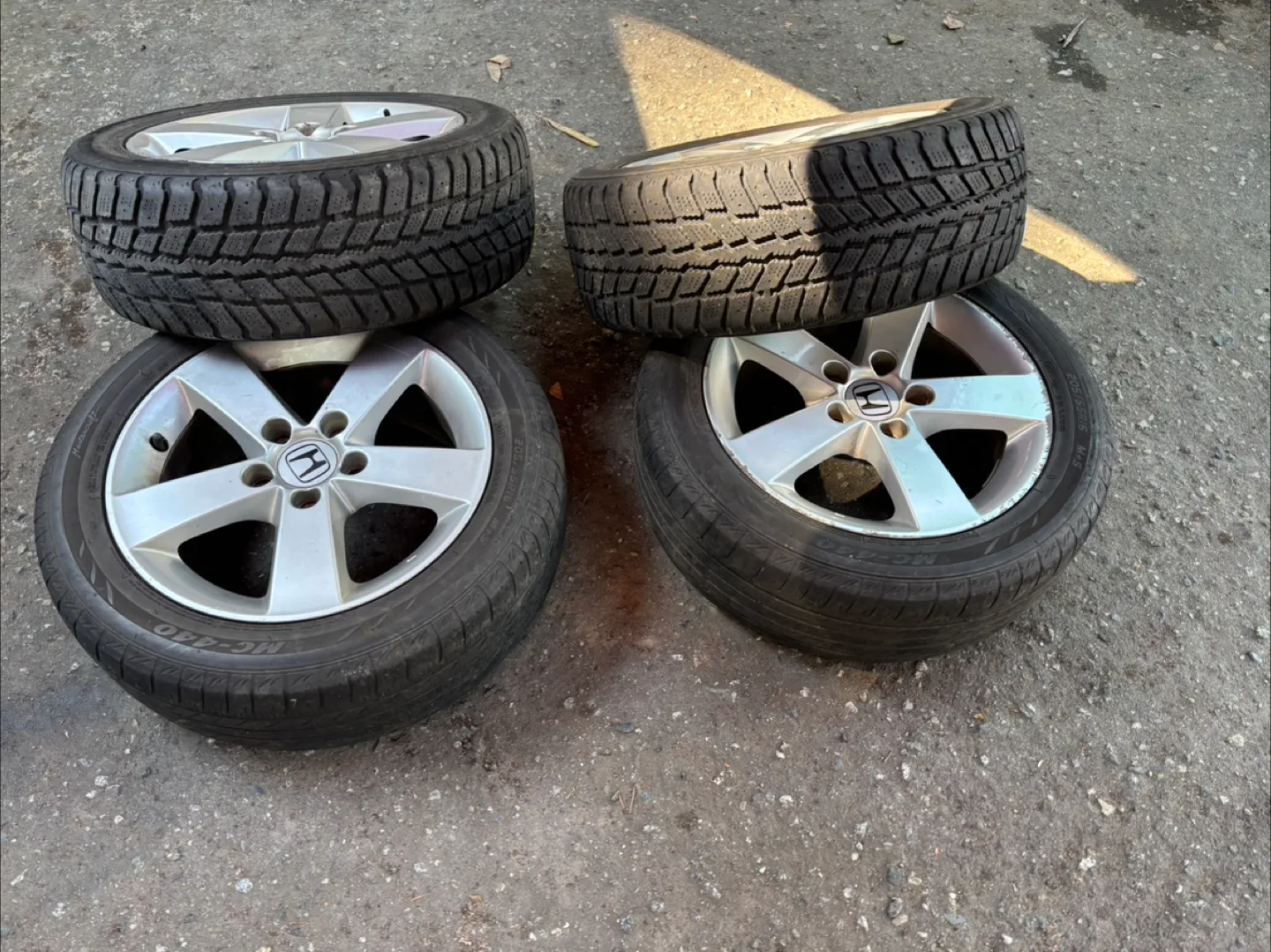 Honda Rims & Tires - Set of 4 image indicator(5)