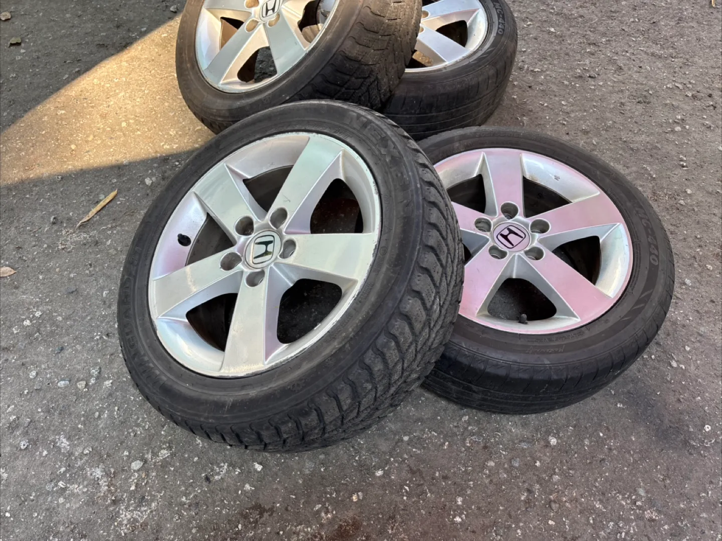 Honda Rims & Tires - Set of 4 image indicator(9)