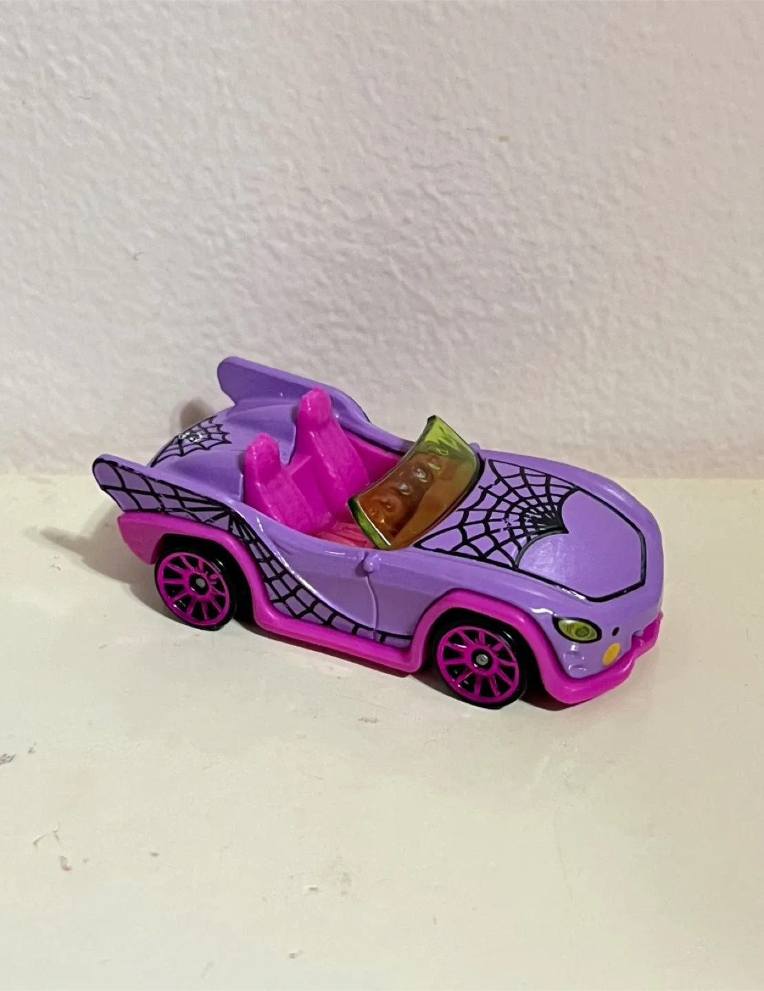 Monster High Ghoul Mobile Hot Wheels Car thumbnail