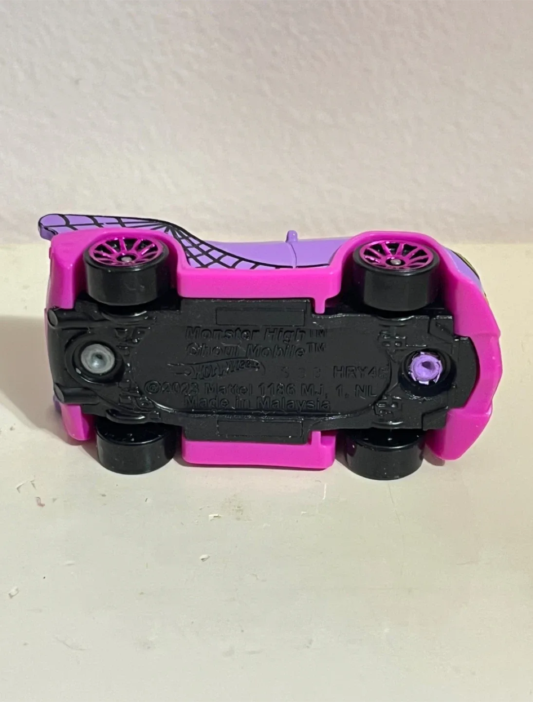 Monster High Ghoul Mobile Hot Wheels Car image indicator(3)