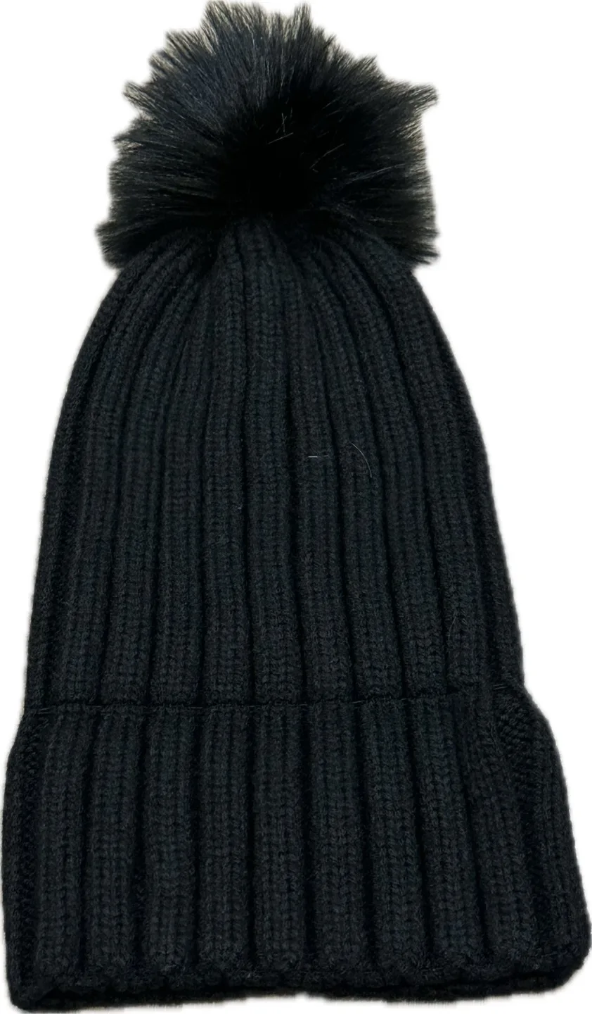 Aritzia Sunday Best Real Faux Fur Pom Cuffed Beanie | Black image indicator(5)