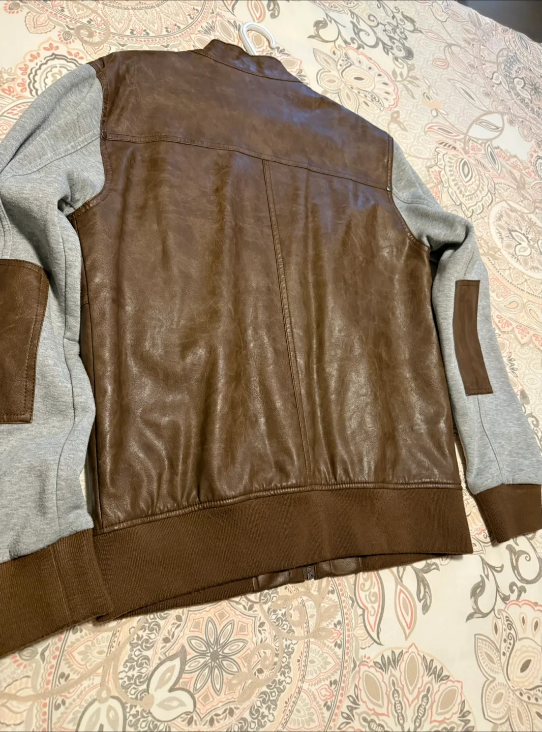 Men Guess Brown Leather Jacket, Size S🥕 image indicator(3)