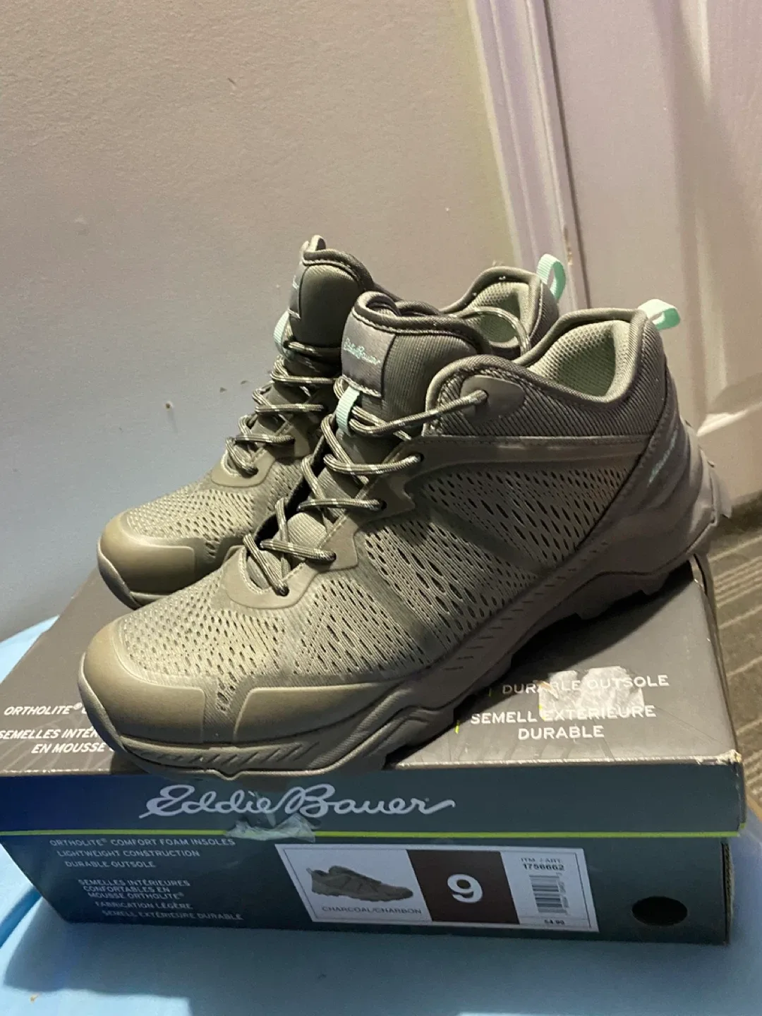 Eddie Bauer Trail Lite Hiker Boots - Size 9 image indicator(2)