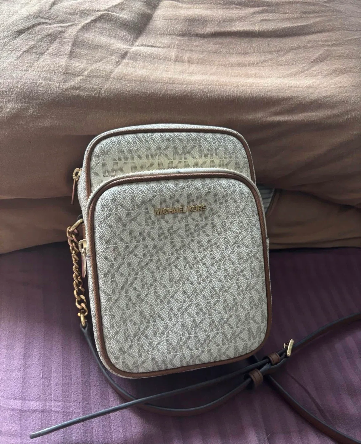 Michael Kors Crossbody Bag