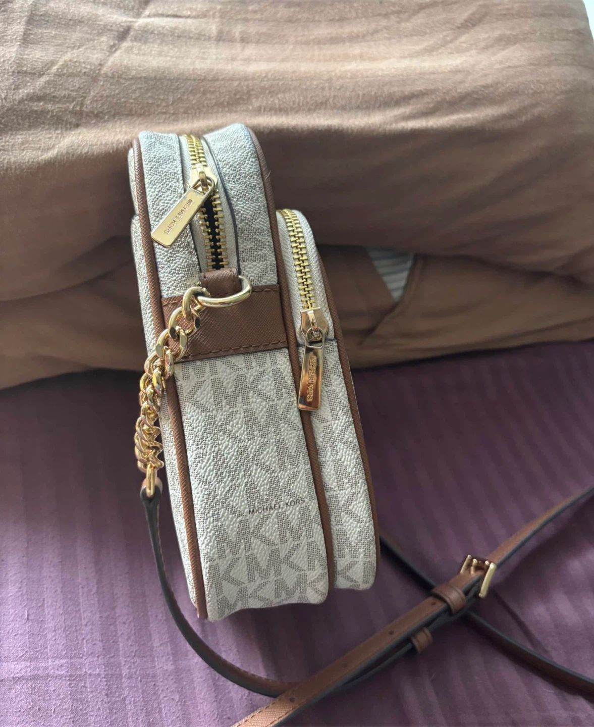 Michael Kors Crossbody Bag - photo 2