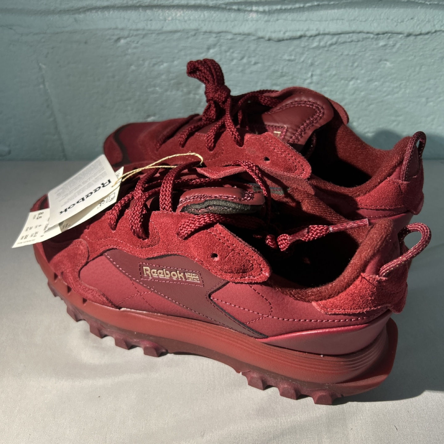 Reebok Burgundy Suede Sneakers - photo 5
