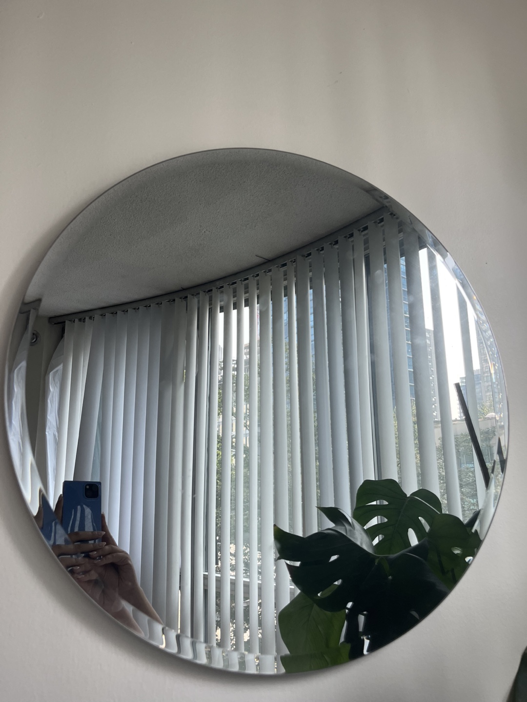 Umbra Hub Beveled Round Mirror