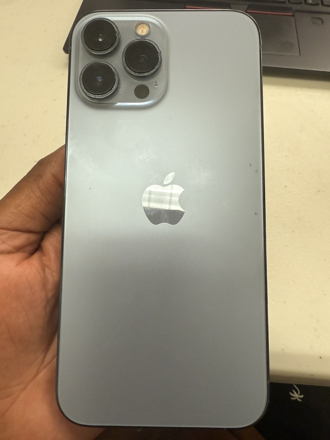 iPhone 13 Pro Max - Silver - photo 2
