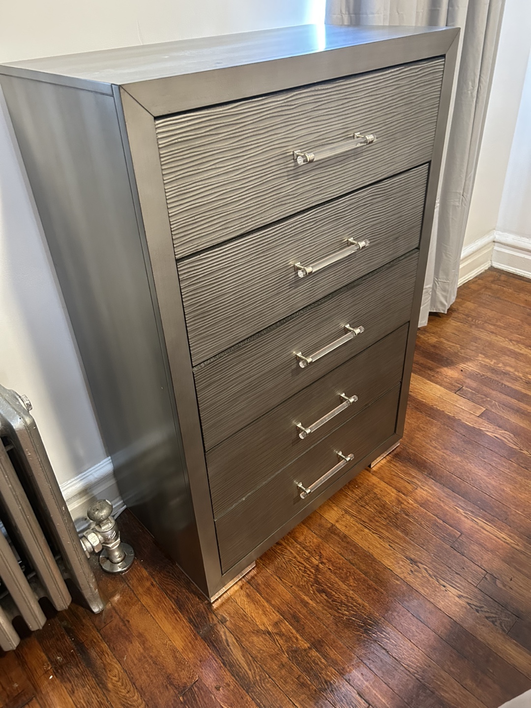 5-Drawer Dresser