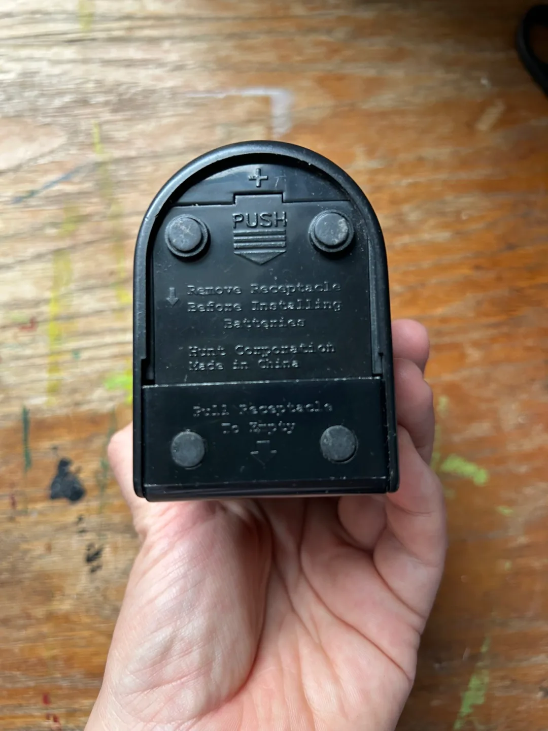 Boston Mini Stand Up Pencil Sharpener image indicator(3)