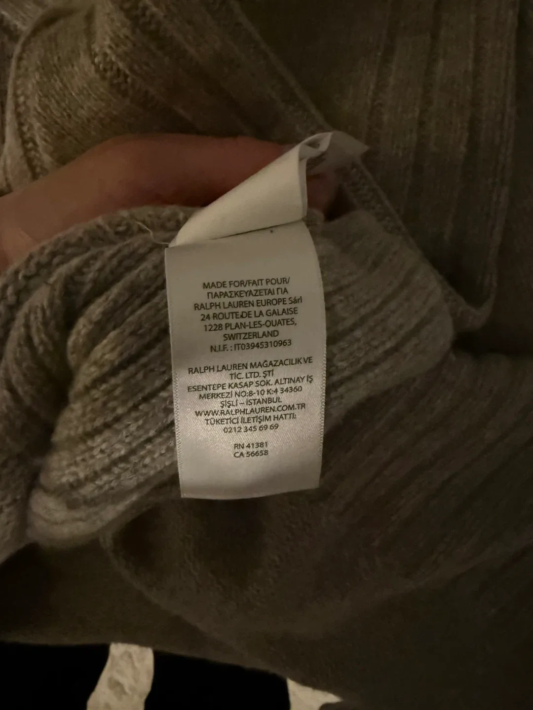 Ralph Lauren Wool Blend Sweater - Size M image indicator(5)