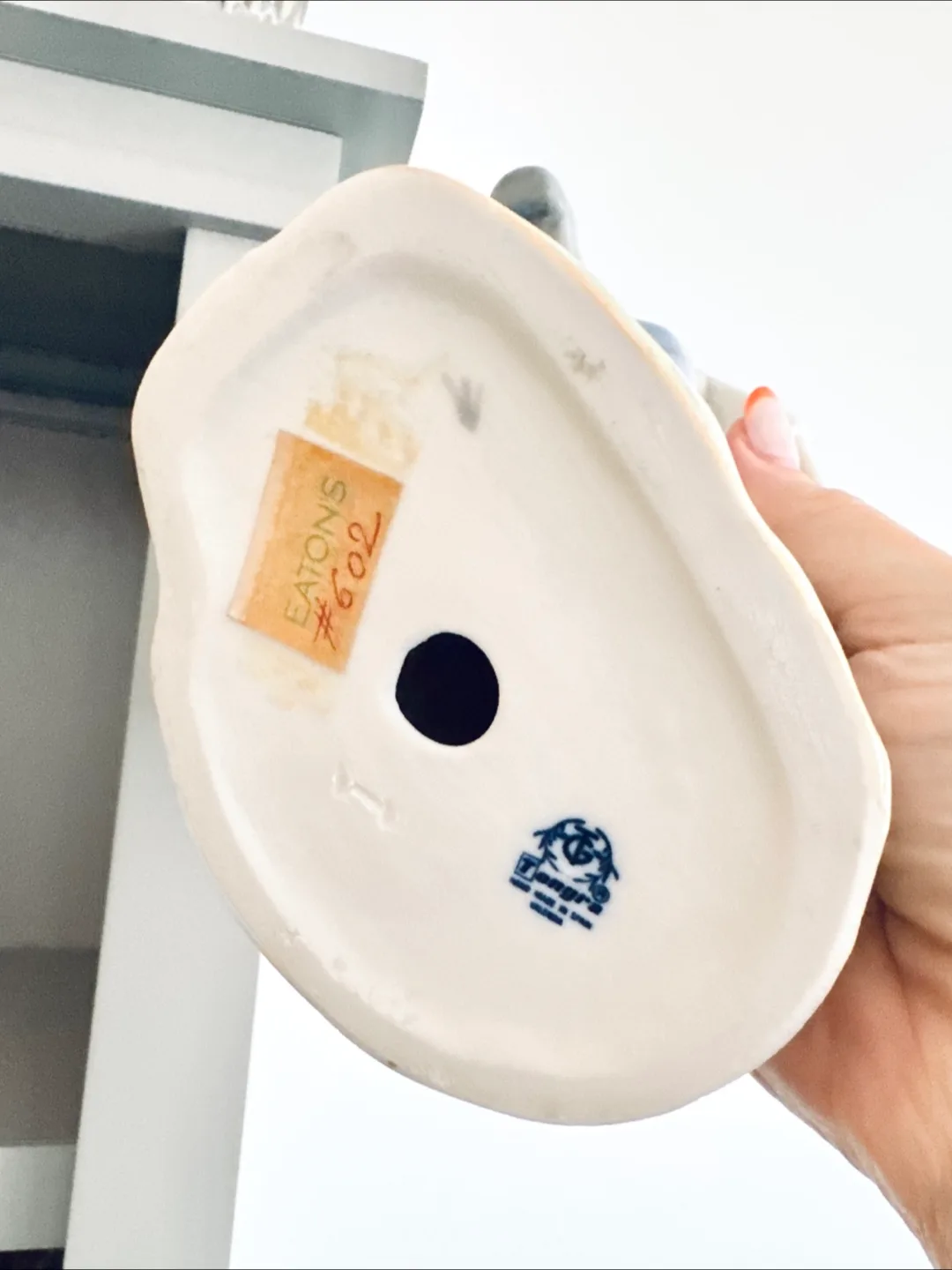 Porcelain Figurine, Spain: Young Couple with Rose by Tengra image indicator(7)