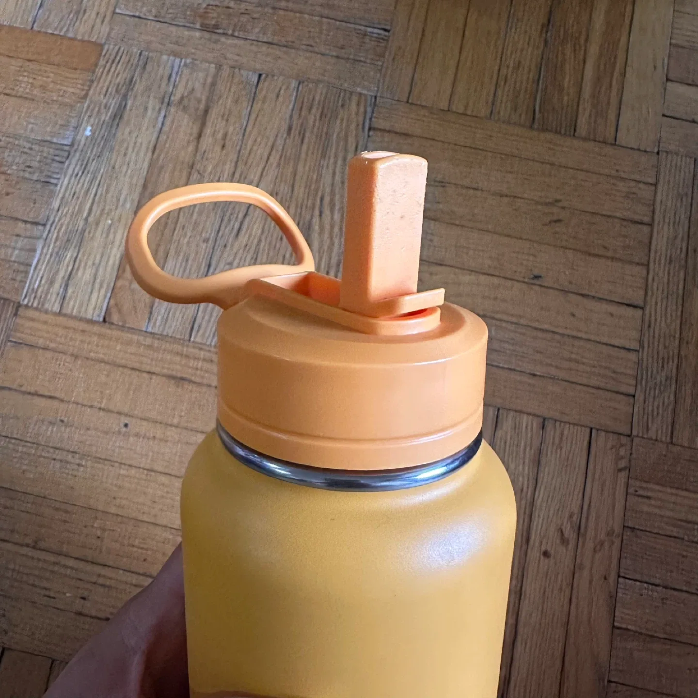 Hydrapeak 32oz Stainless Steel Bottle - Yellow image indicator(3)