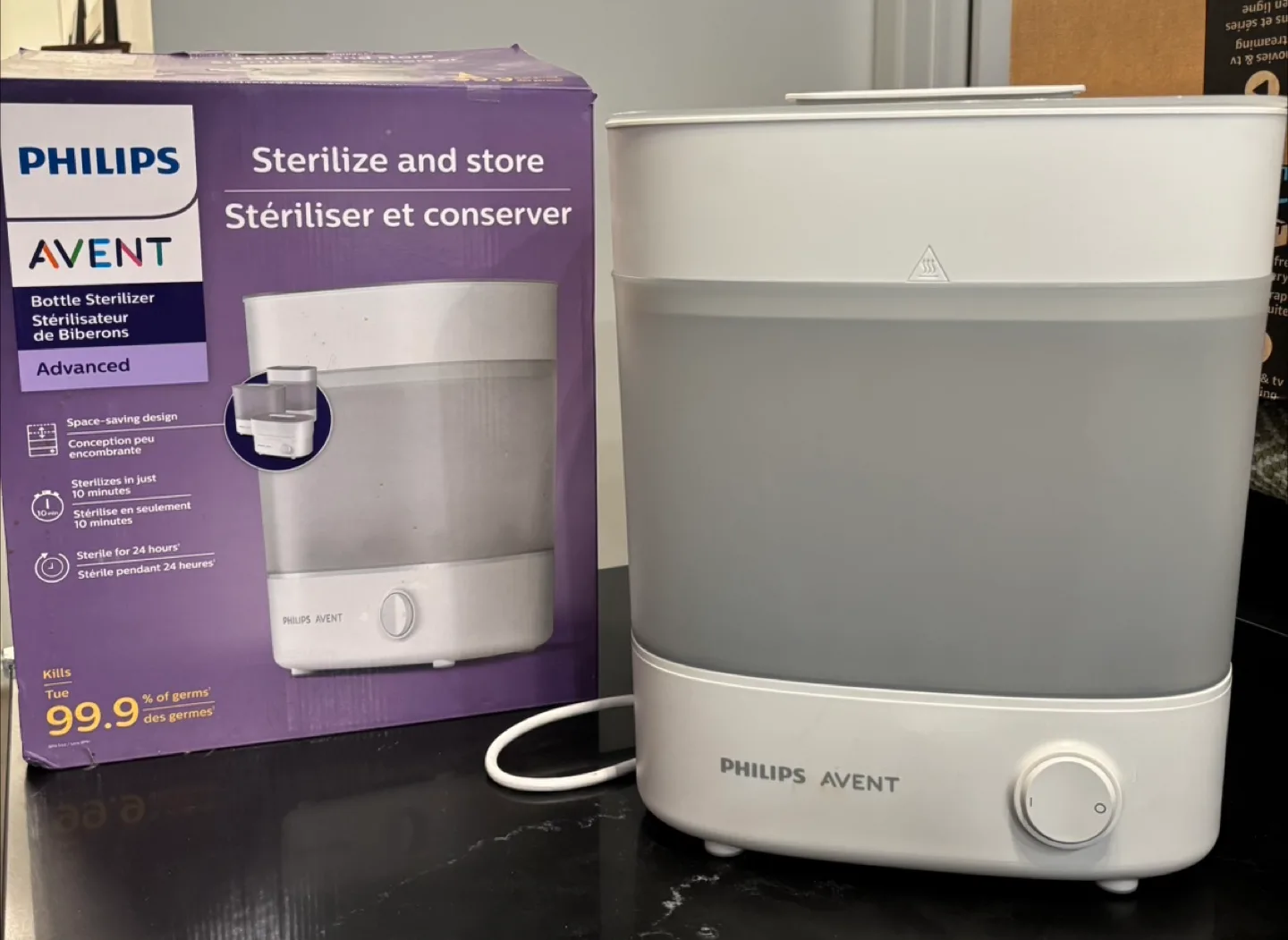 Philips Avent Bottle Sterilizer - Like New! thumbnail