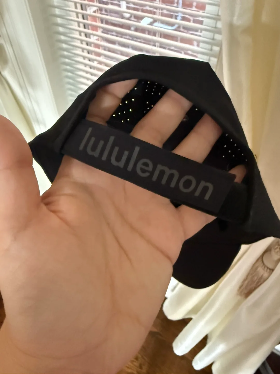 Brand new Lululemon running cap never used image indicator(2)