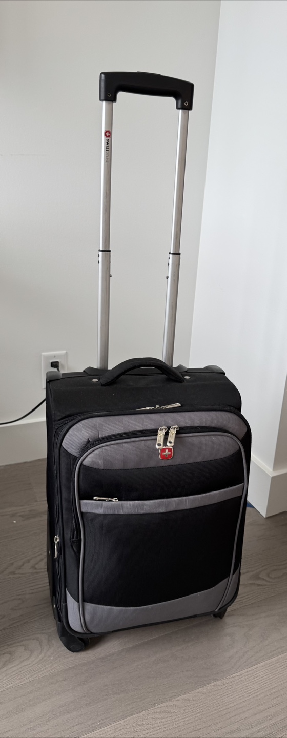 Swiss Gear Rolling Carry-On Luggage
