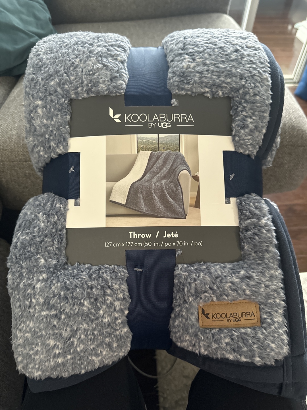 KOOLABURRA by UGG Throw Blanket (50x70in) - New
