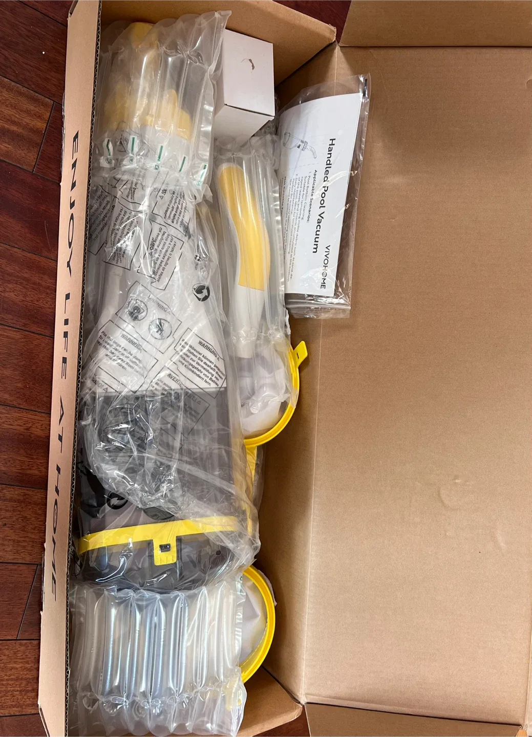 New Cordless Pool Vacuum - Yellow image indicator(4)