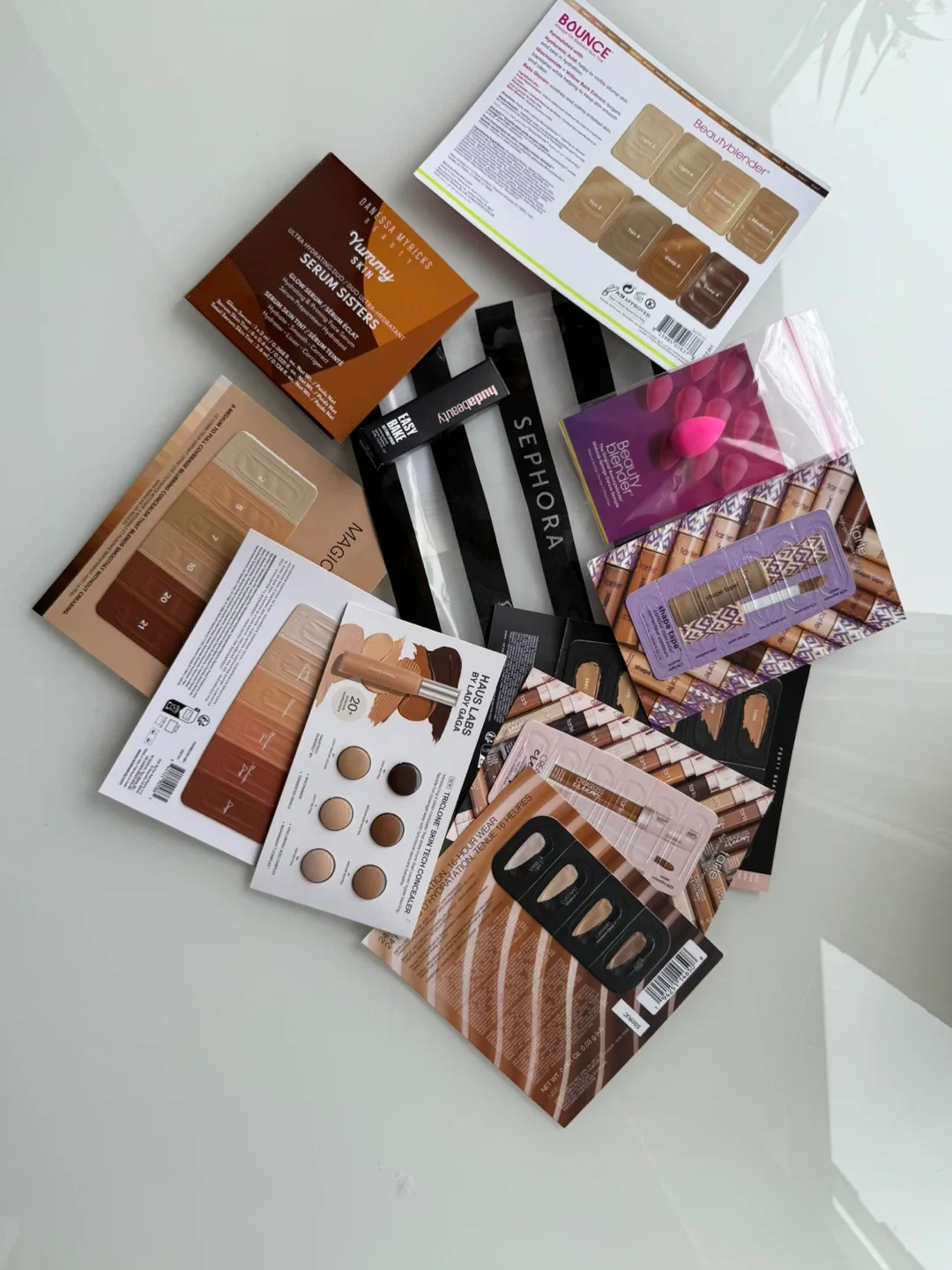 Huda Beauty Easy Bake Setting Spray thumbnail