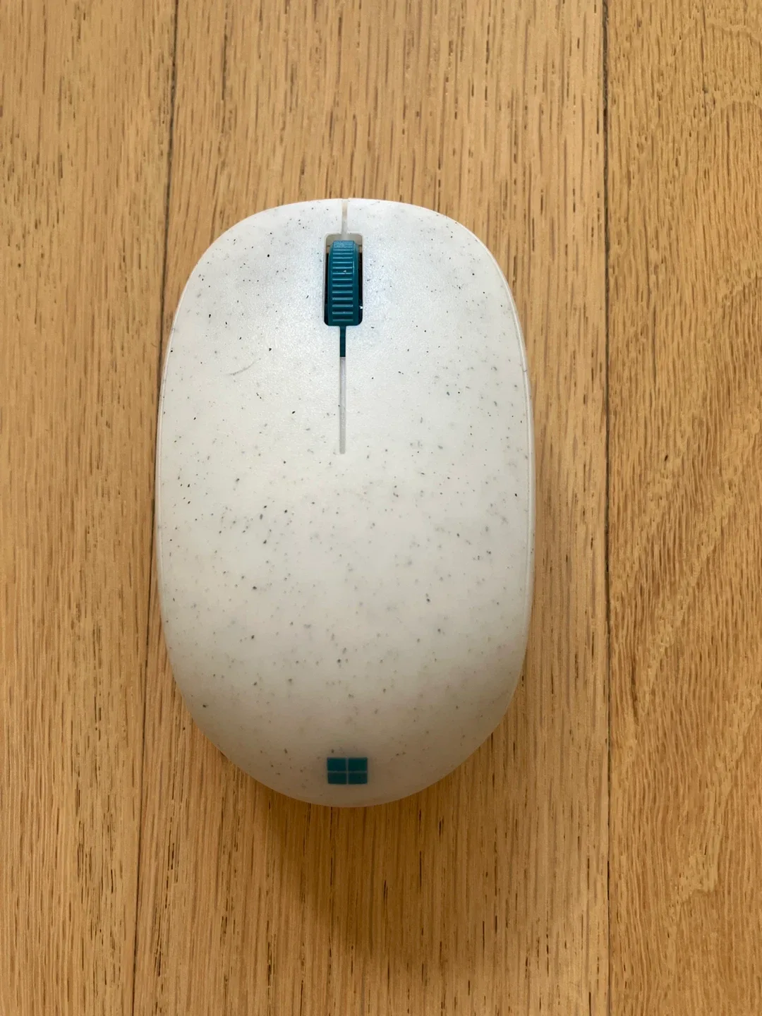 Microsoft Ocean Plastic Mouse - White thumbnail