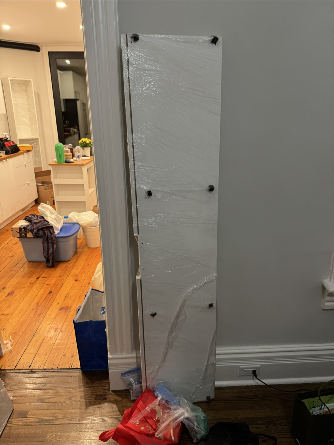 IKEA Besta TV stand with legs - photo 5