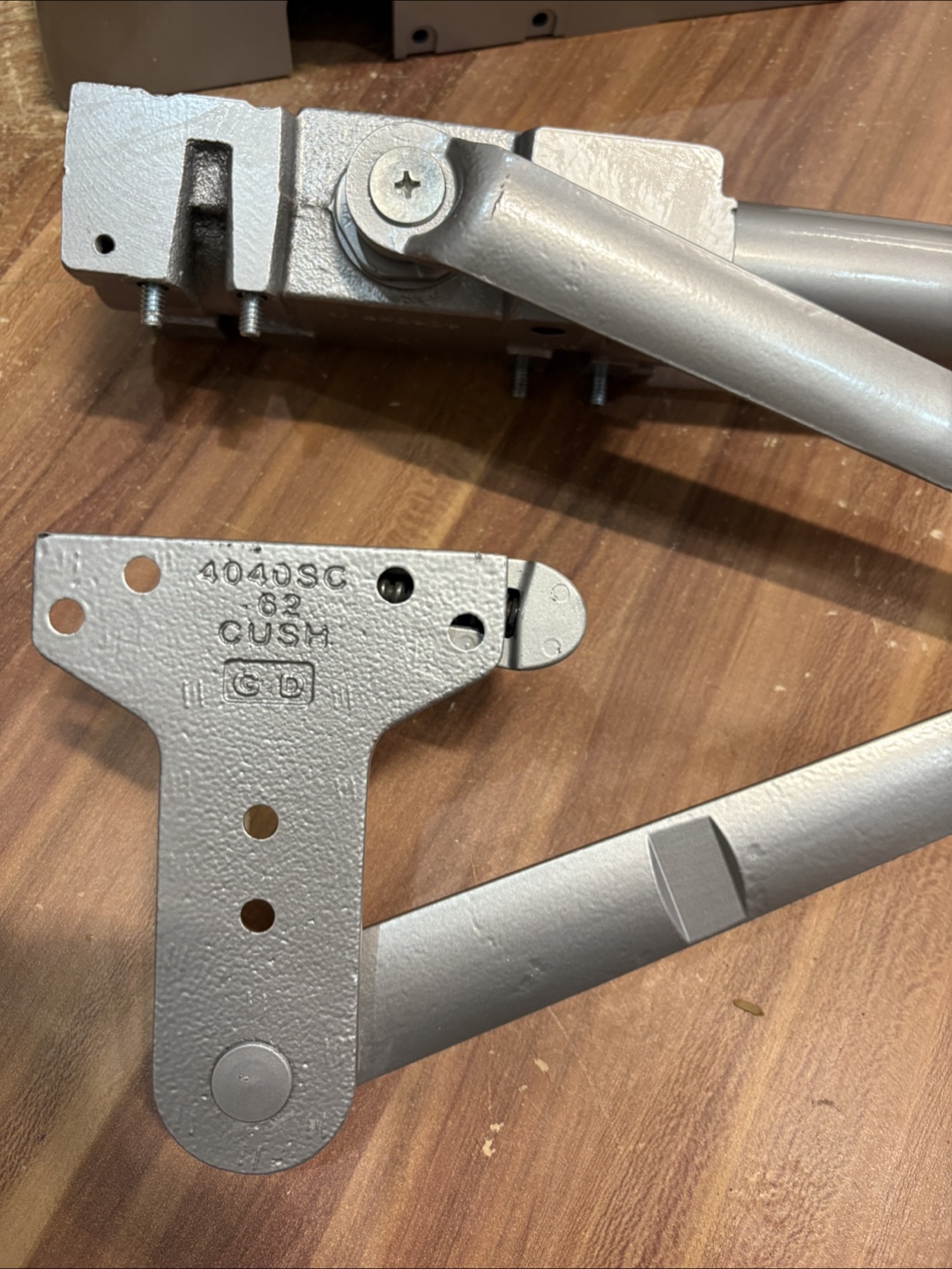 LCN 4040XP Door Closer Body 320G - photo 5