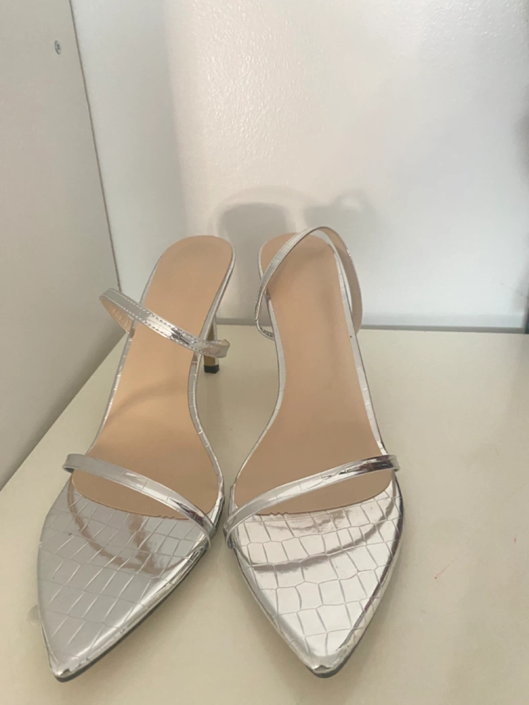 Silver Heels - photo 4