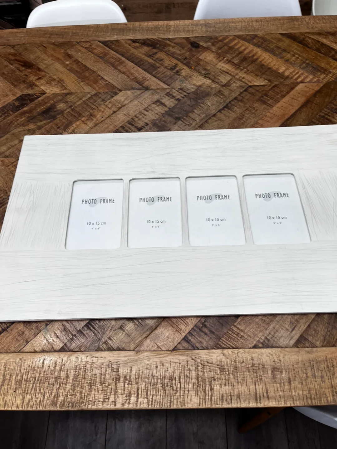 4-Photo Frame (4x6 in) image indicator(2)