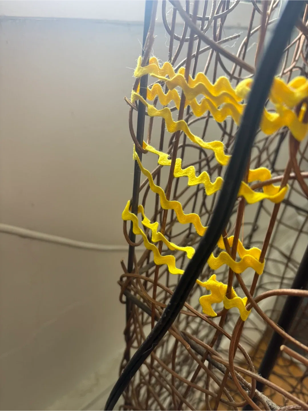 Wicker Floor Lamp image indicator(4)