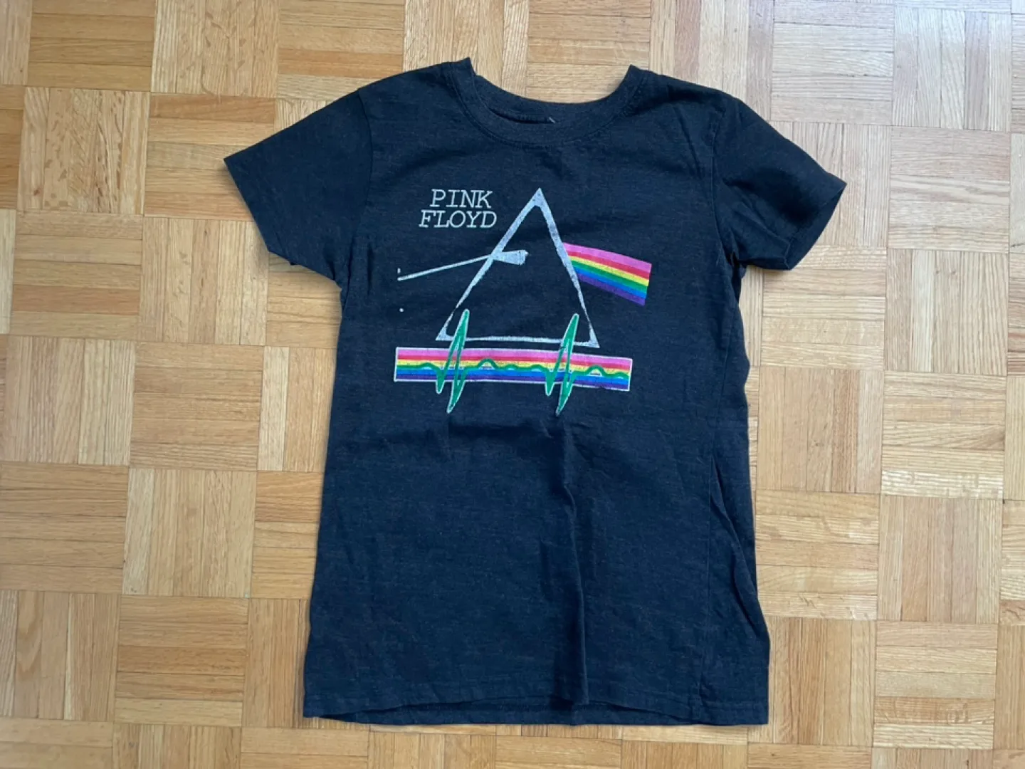 Pink Floyd Dark Side of the Moon T-Shirt thumbnail