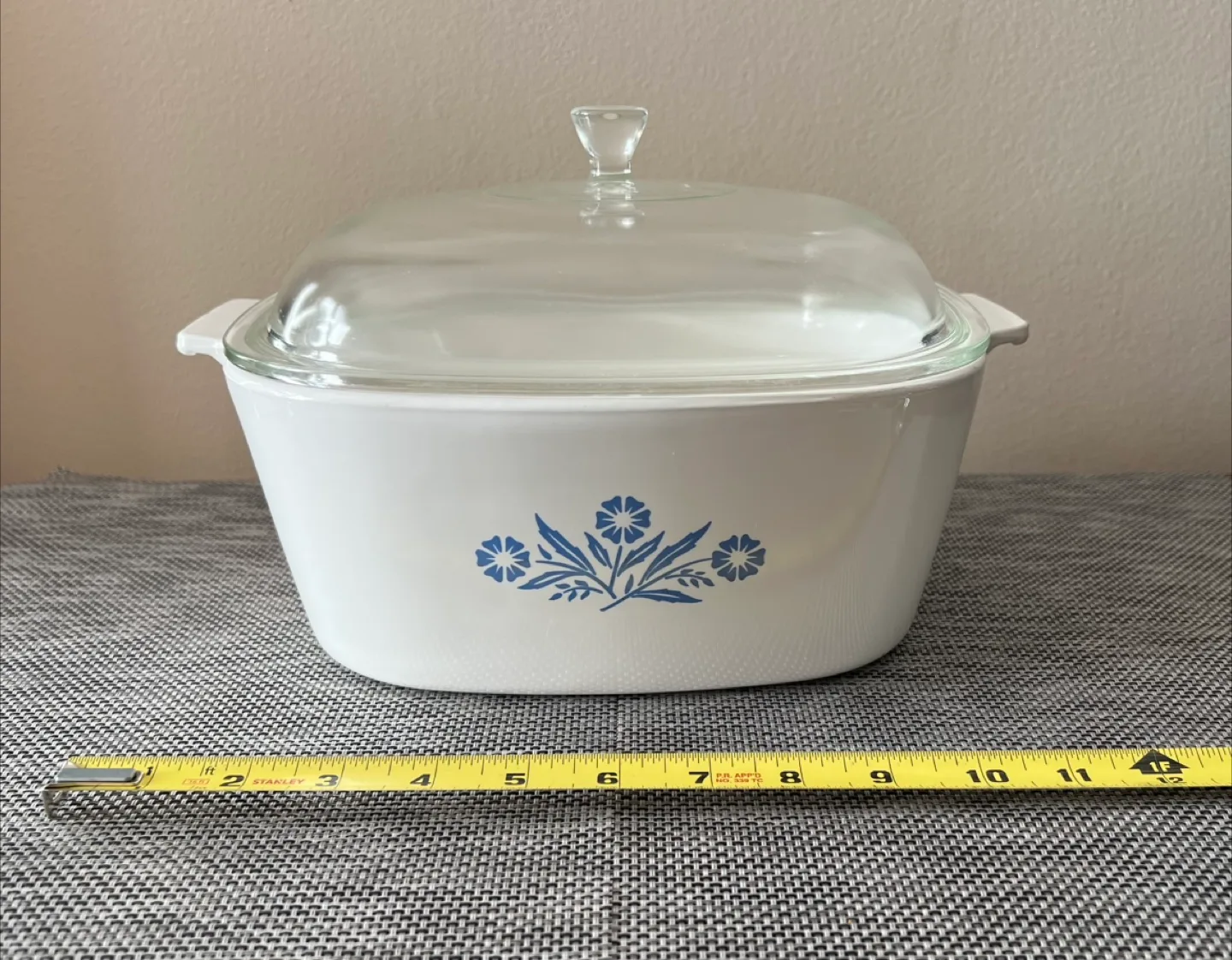 Vintage Late 60s Cornflower CorningWare 4 Qt Casserole w/Lid 🥕 thumbnail