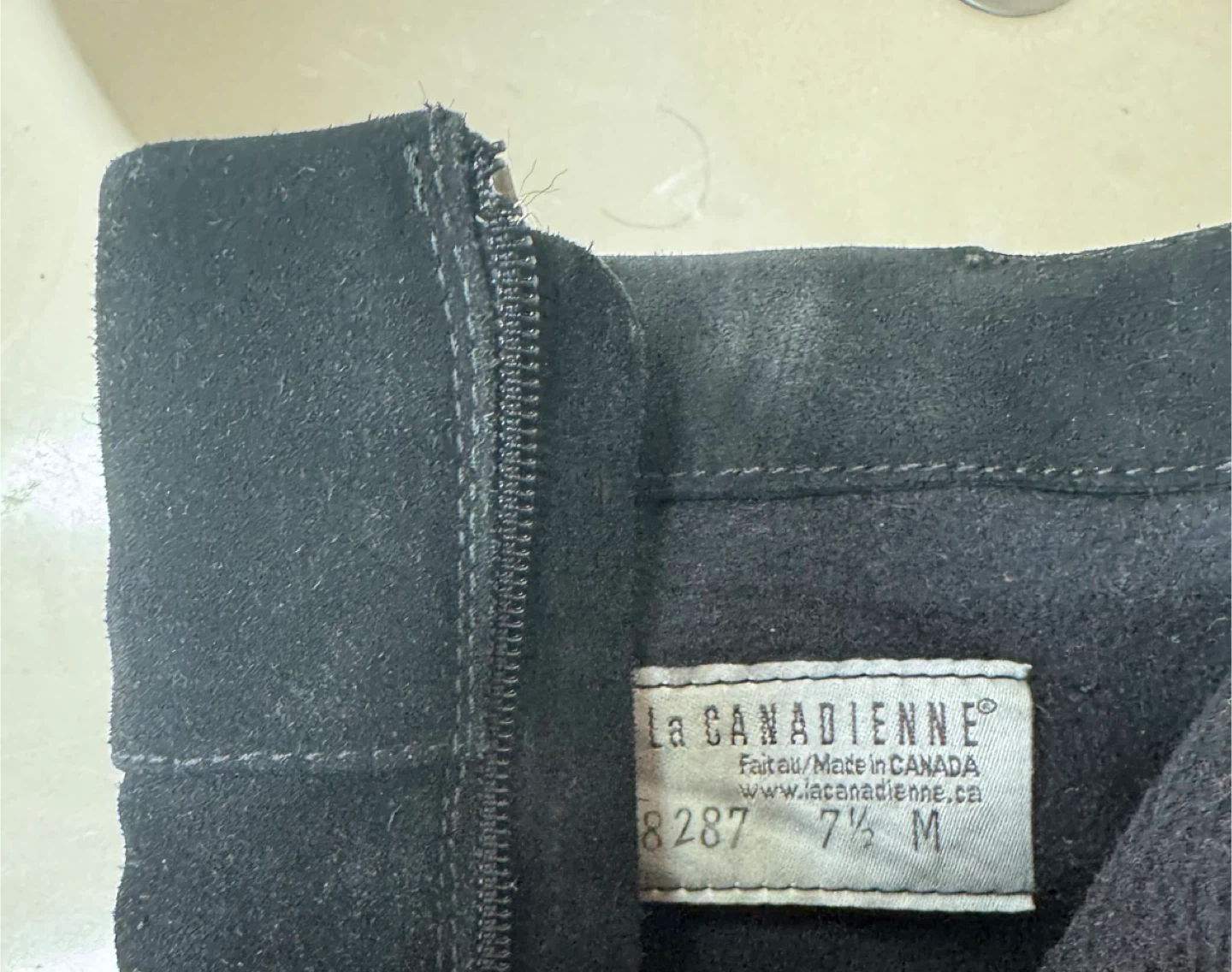 La Canadienne Mila Black Suede Boots - Size 7.5M - photo 5