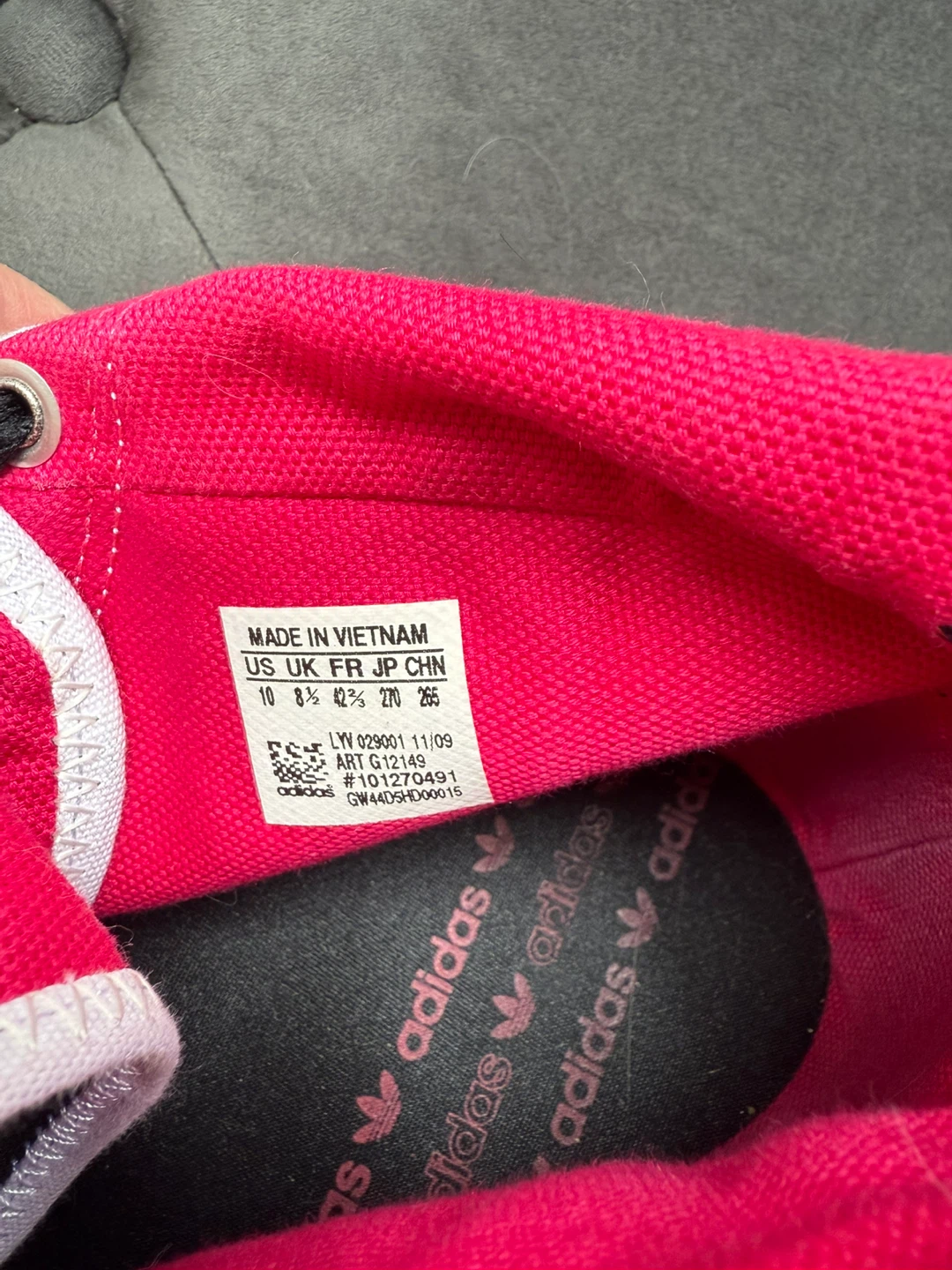 Adidas High Top Sneakers - Size 10 - photo 3