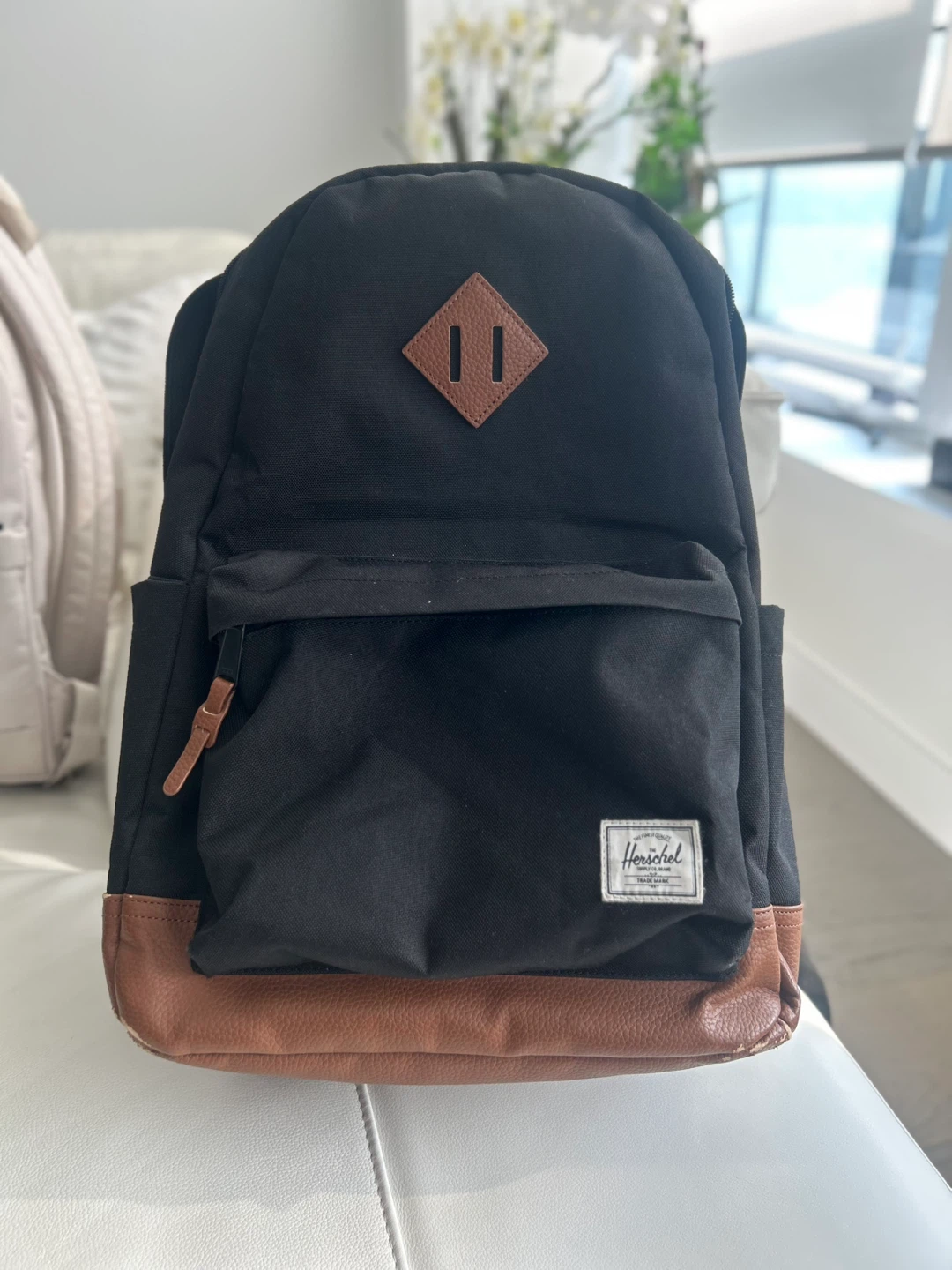 Herschel Black and Brown Backpack - photo 2