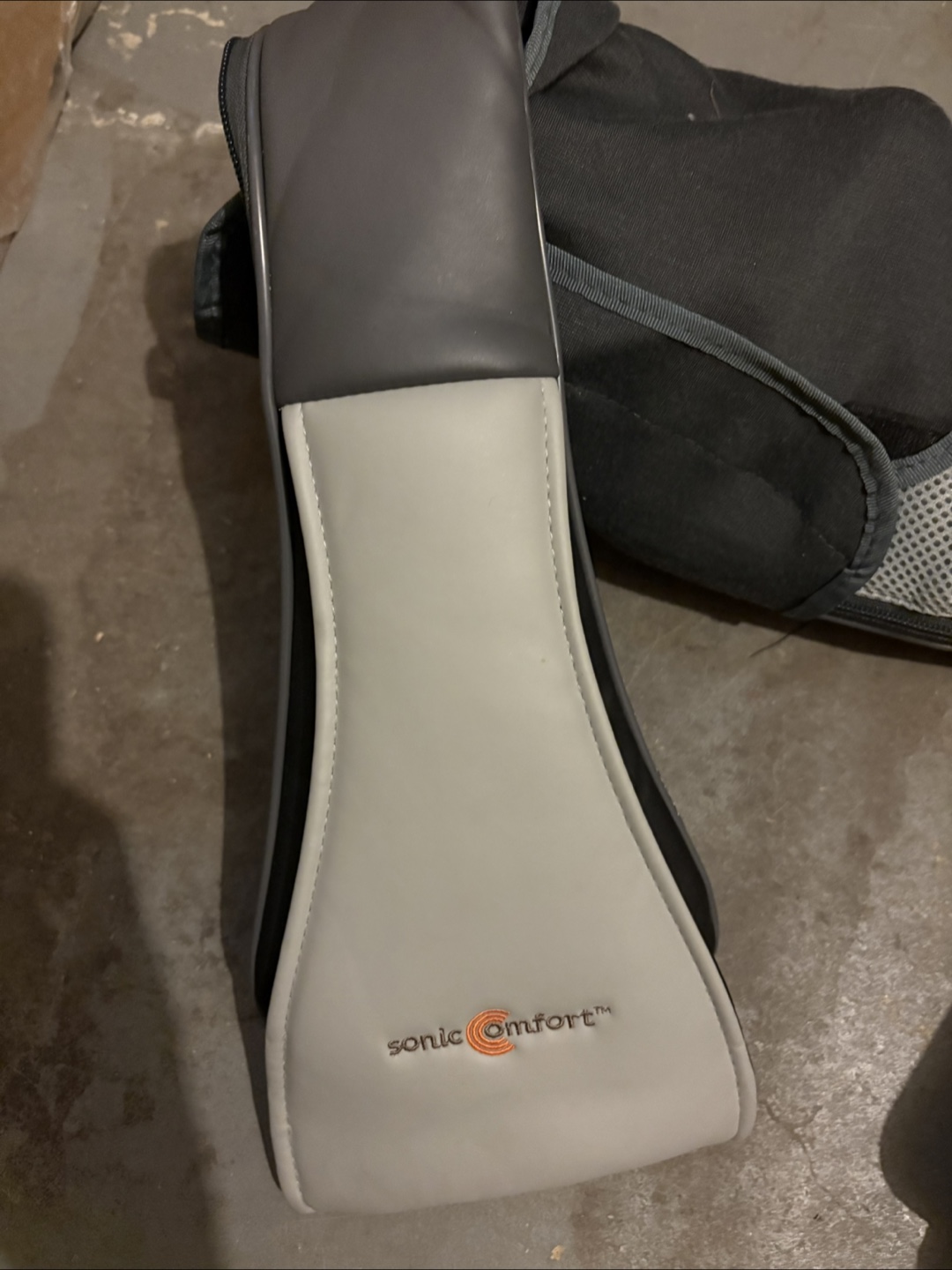 Neck & Shoulder Massager with Heat - photo 2