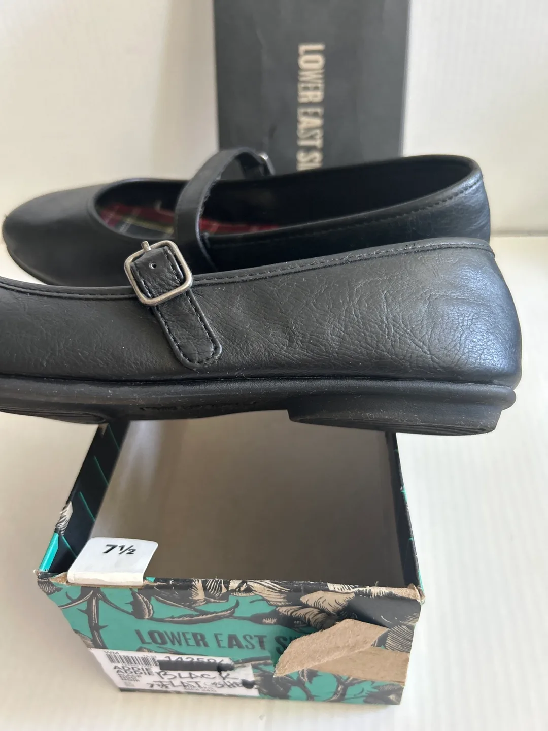 Lower East Side Black Mary Jane Shoes - Size 7.5 image indicator(5)