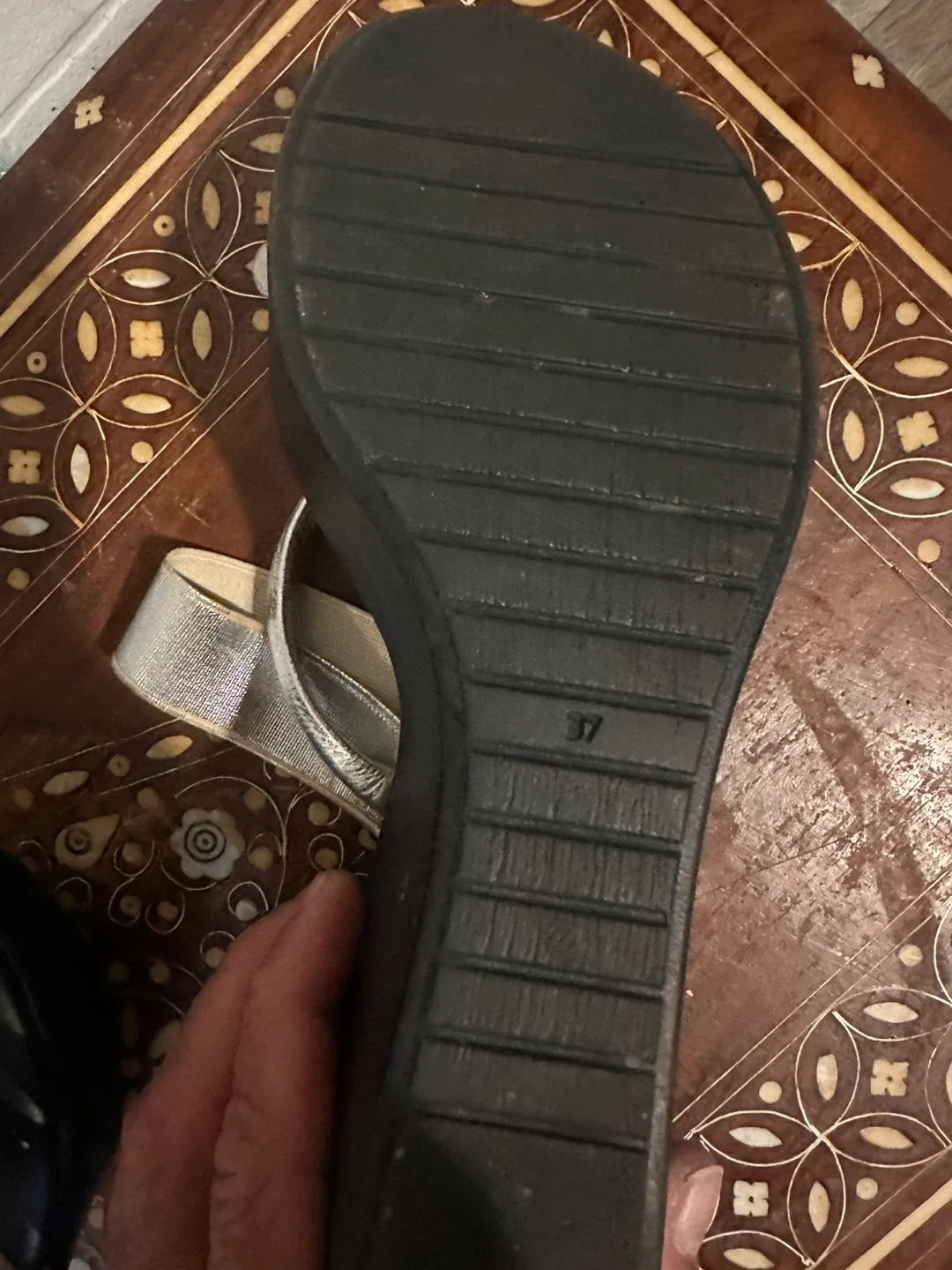 TLC Silver & Black Wedge Sandals - Size 37 image indicator(4)