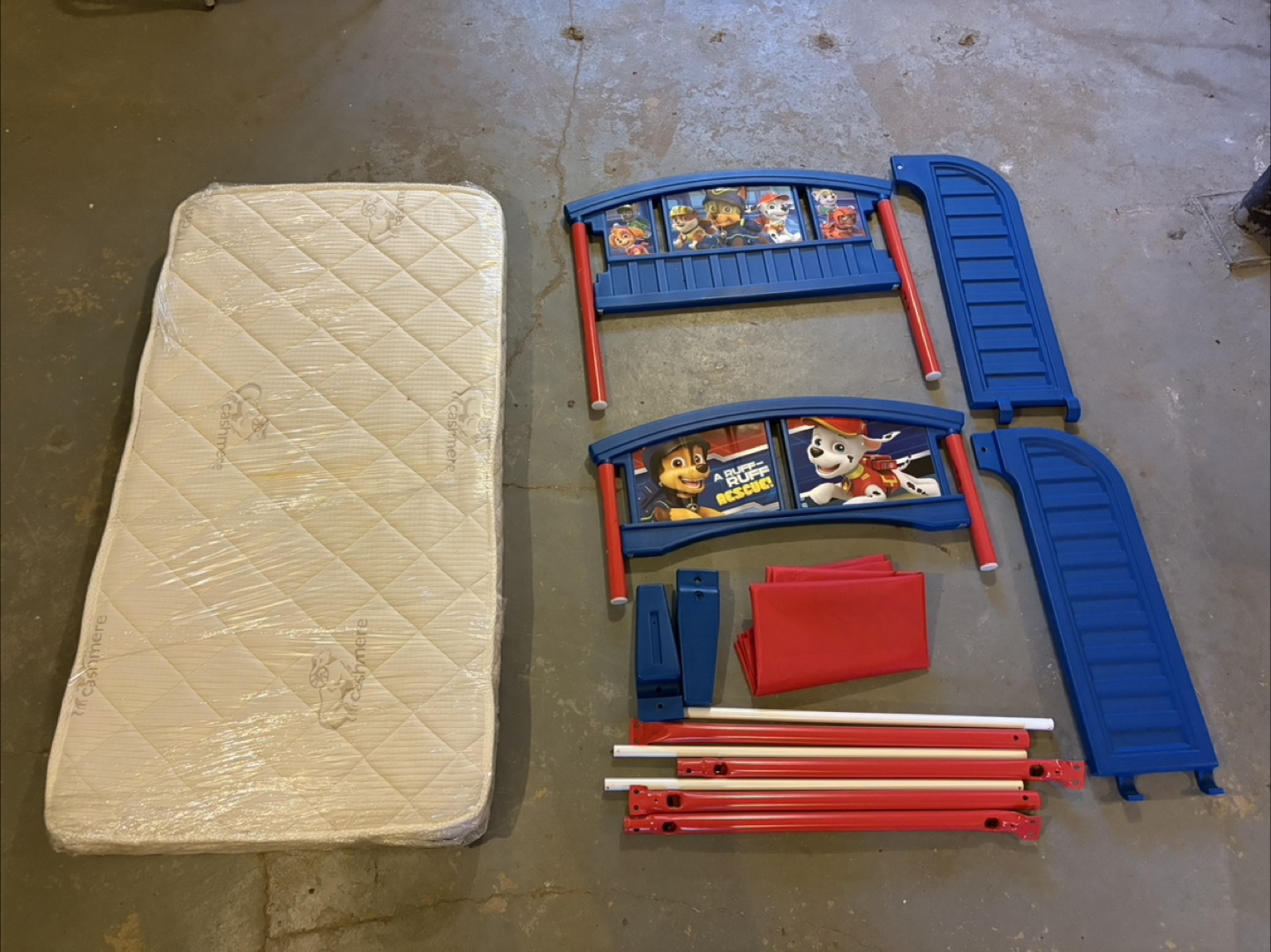 Paw Patrol Toddler Bed with Tent