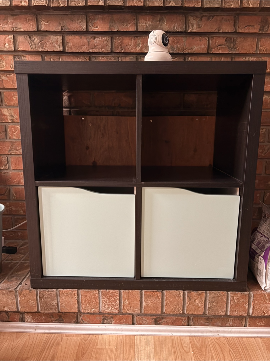 IKEA Kallax 2x2 with insert - photo 2