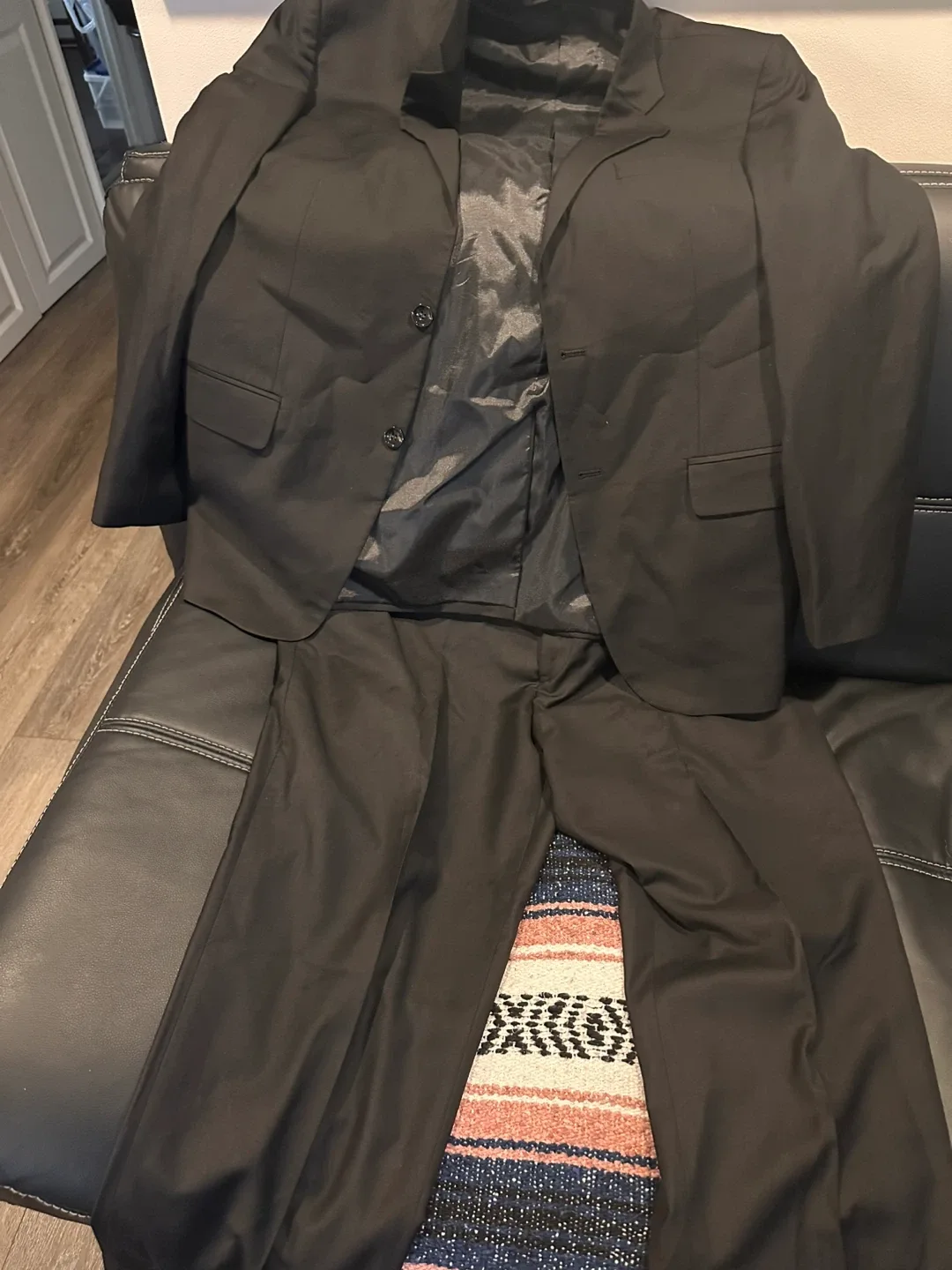 Begozzi Black Suit thumbnail