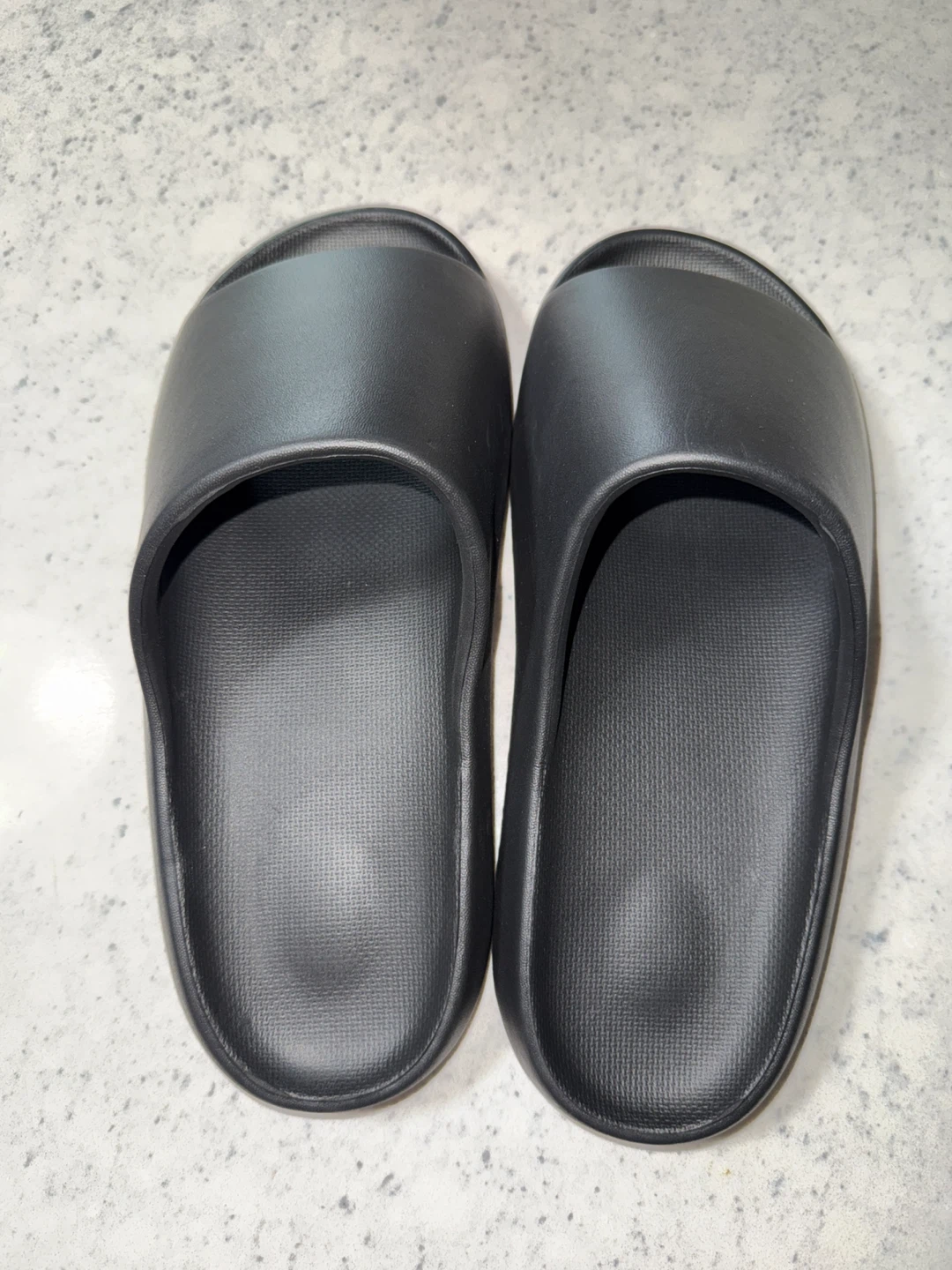 Black Slides - Size 10