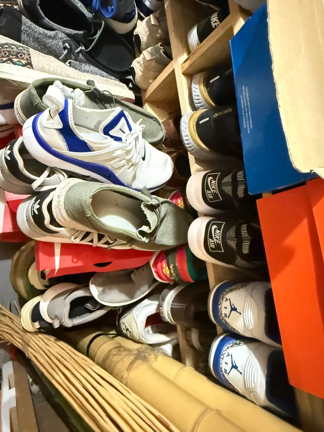 Moving Sale !! Assorted Nike and Adidas brand image indicator(2)