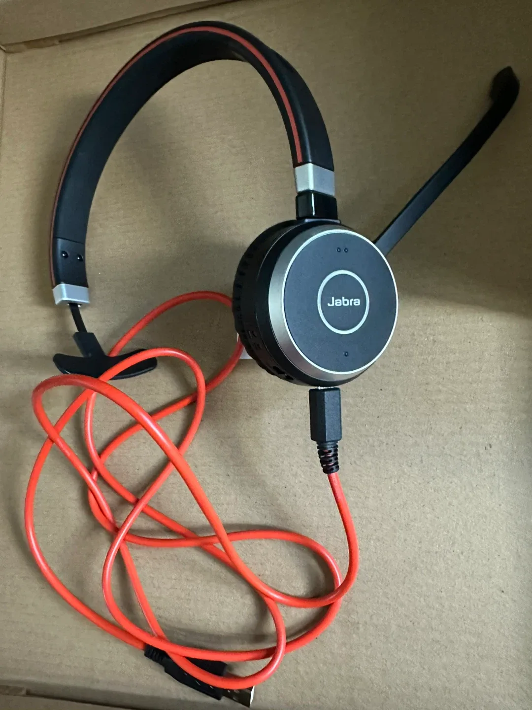 Jabra Evolve 65 SE MS Wireless Headset with Dongle thumbnail